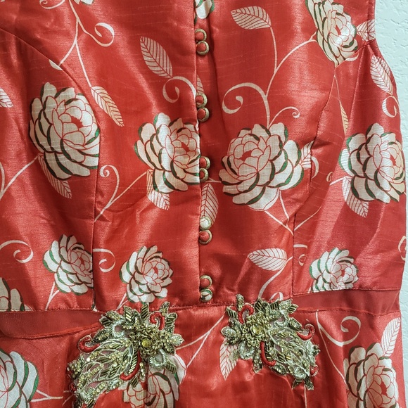 Long gown - Picture 3 of 7